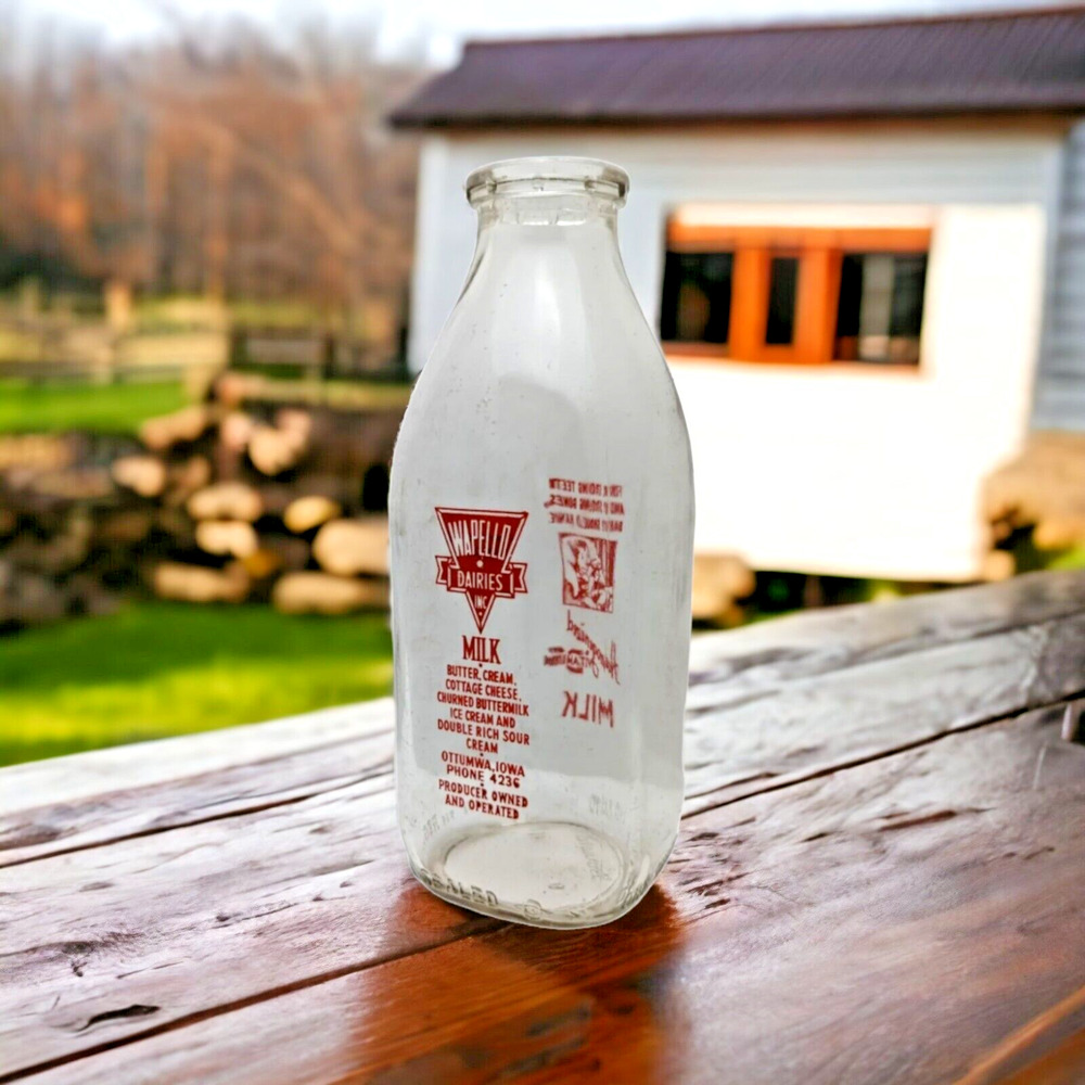 Wapello Dairies Ottumwa Iowa Vintage Quart Milk Bottle Baby W/ Bottle c. 1949 - Picture 1 of 12